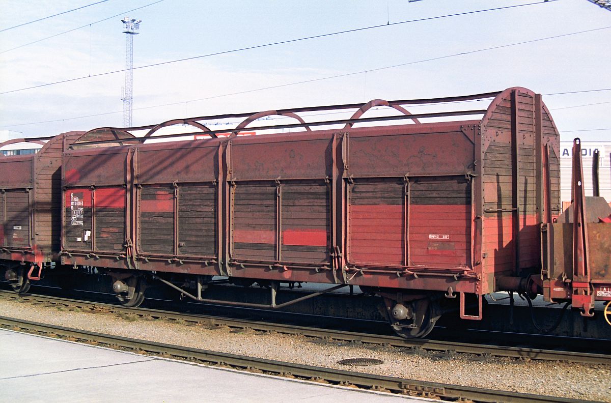 NSB Fb mit Nummer 76 601 8 600-3 fotografiert in Trondheim, Norwegen am 22-04-1993.

NSB goederenwagen type Fb met nummer 76 601 8 600-3 gefotografeerd in Trondheim, Noorwegen 22-04-1993. Scand van negatief.