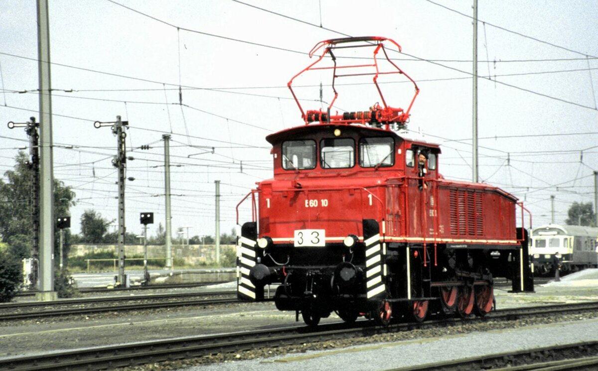  Nummerngirl Kategorie 3  E 60 10 bei der Jubiläumsparade 150 Jahre Deutsche Eisenbahn in Nürnberg am 14.09.1985.