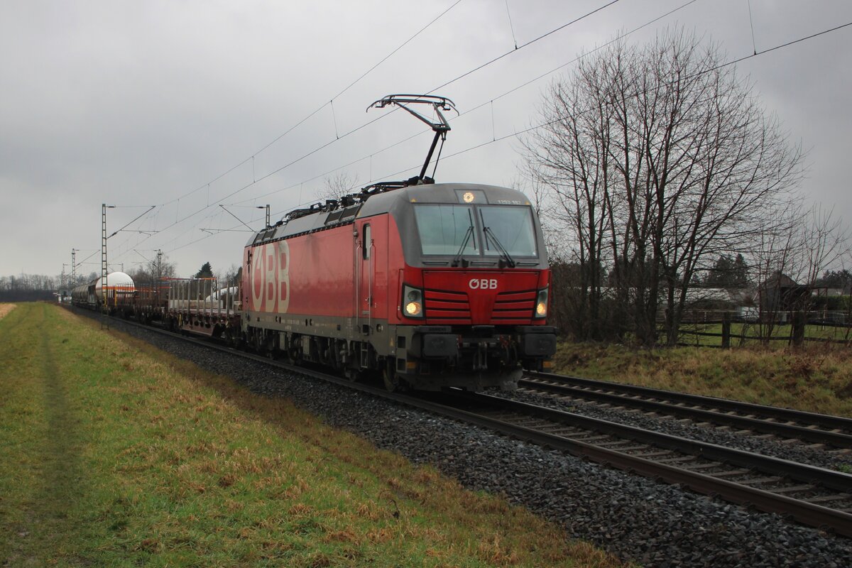 �BB 1293 187 zieht ein Mischer durch Kaarst-Broicherseite am ganz verregneten 12.Februar 2026.