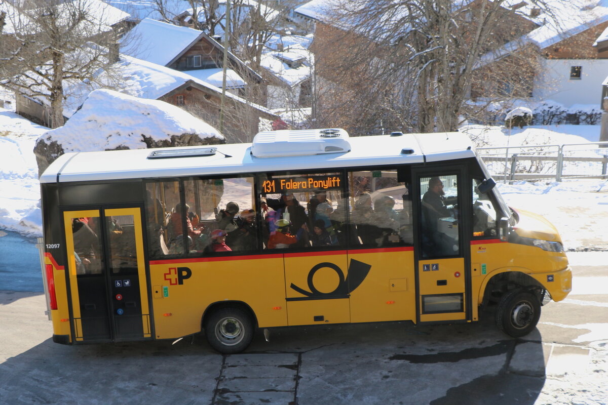 PostAuto Graub�nden - GR 159'302/PID 12'097 - Iveco/K-Bus am 14. Januar 2025 in Falera (Aufnahme: Martin Beyer)
