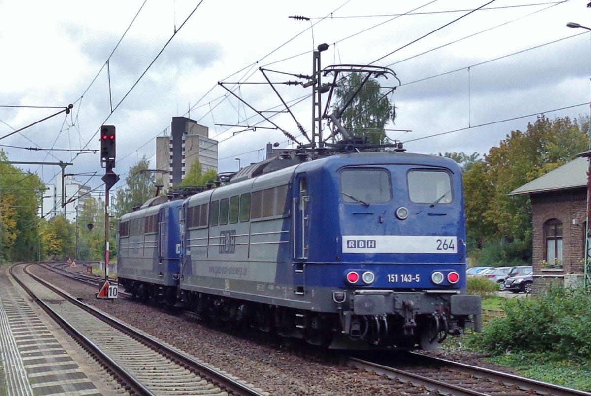 RBH 264 durchfahrt am 4 Oktober 2017 Bonn/Beuel.