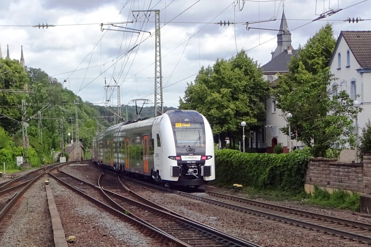 RRX 462 024 verlässt Remagen in eine erste Einsatz am 8 Juni 2019.