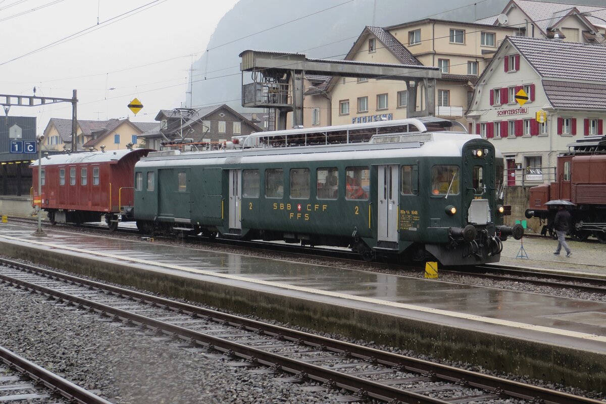 SBB 1646 steht am ganz fverregneten 19.September 2021 während der Erastedition der  Gotthard Bahntage in Erstfeld und fungiert als Kaffeekantine.