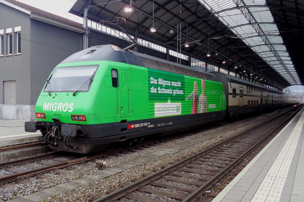 SBB 460 080 steht am 30 Dezember 2018 in Olten.