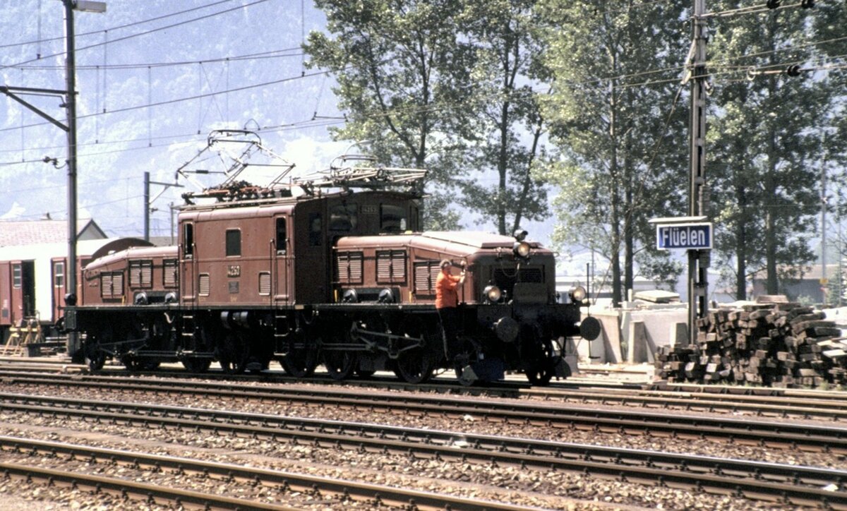 SBB Ce 6/8 III Nr.14 253 in Flüelen am 25.07.1980.