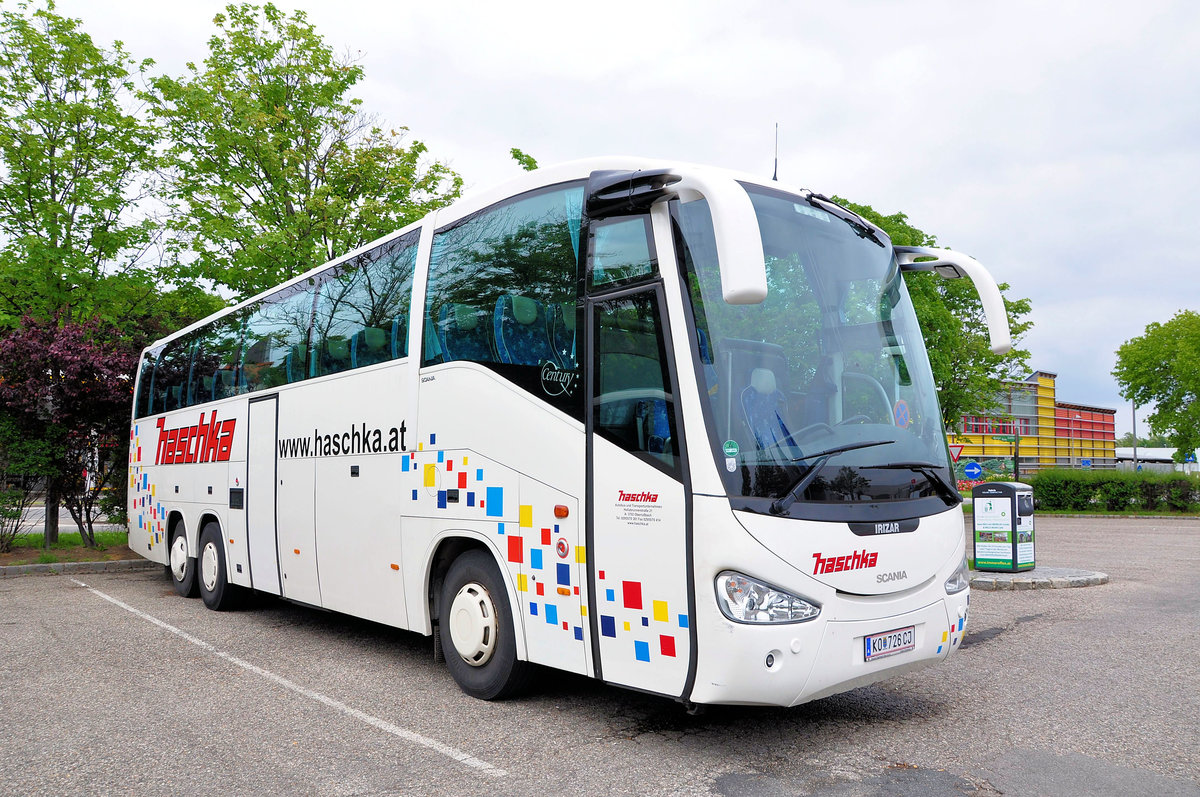 Scania Irizar von Autobus Haschka aus Niedersterreich in Krems gesehen.