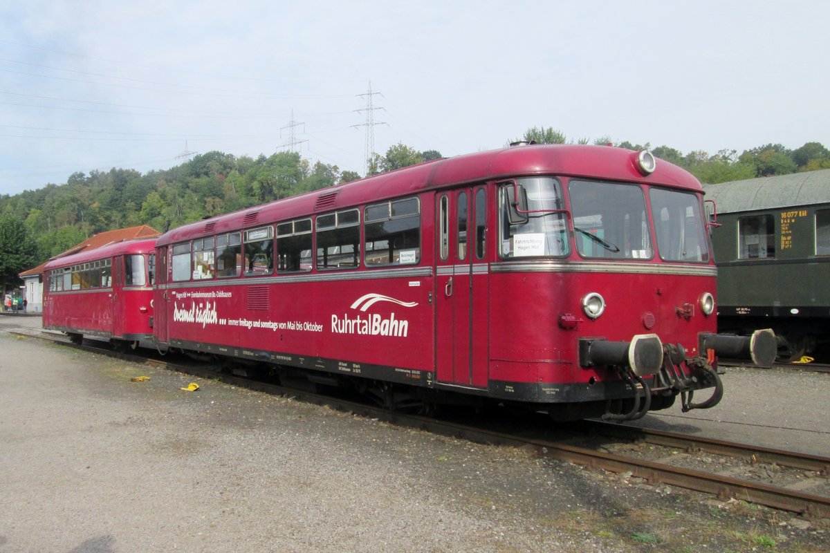 Schienenbus 798 796 steht am 17 September 2016 in Bopchum-Dahlhausen.