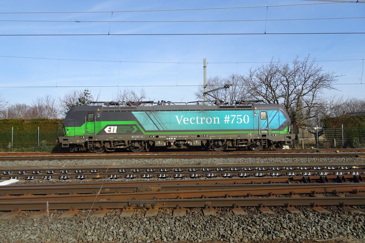 Seitenblick auf RTBC 193 756 -die 750. gebaute Vectron- in Blerick am 15 Februar 2023.
