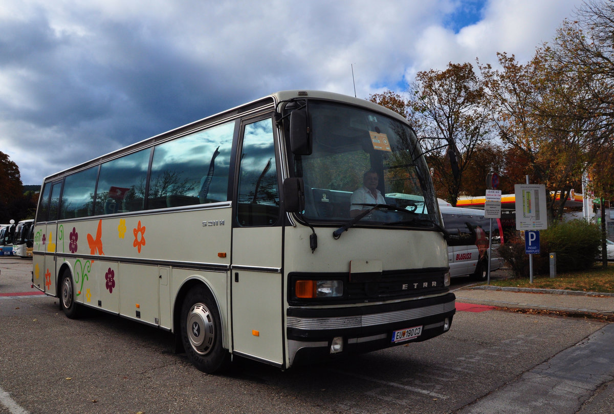 Setra 211 H aus dem Burgenland/�sterreich in Krems.