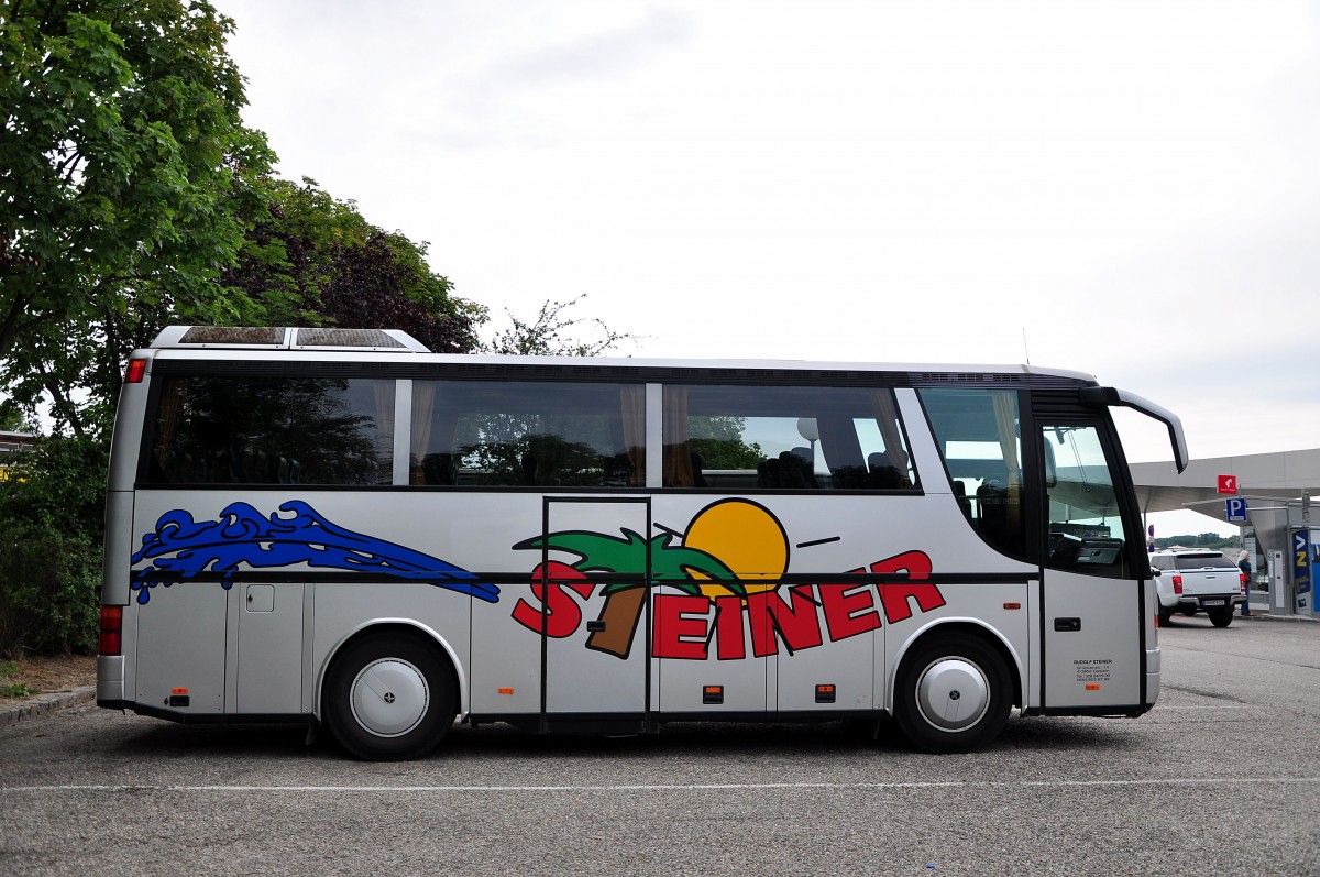 Setra 309 HD von Binder Reisen aus �sterreich im Juni 2015 in Krems.