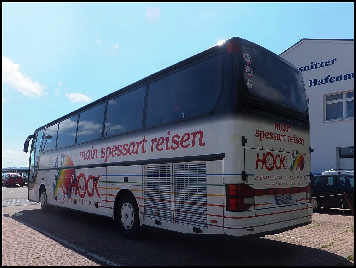 Setra 315 HDH vom Reiseb�ro Hock aus Deutschland im Stadthafen Sassnitz.