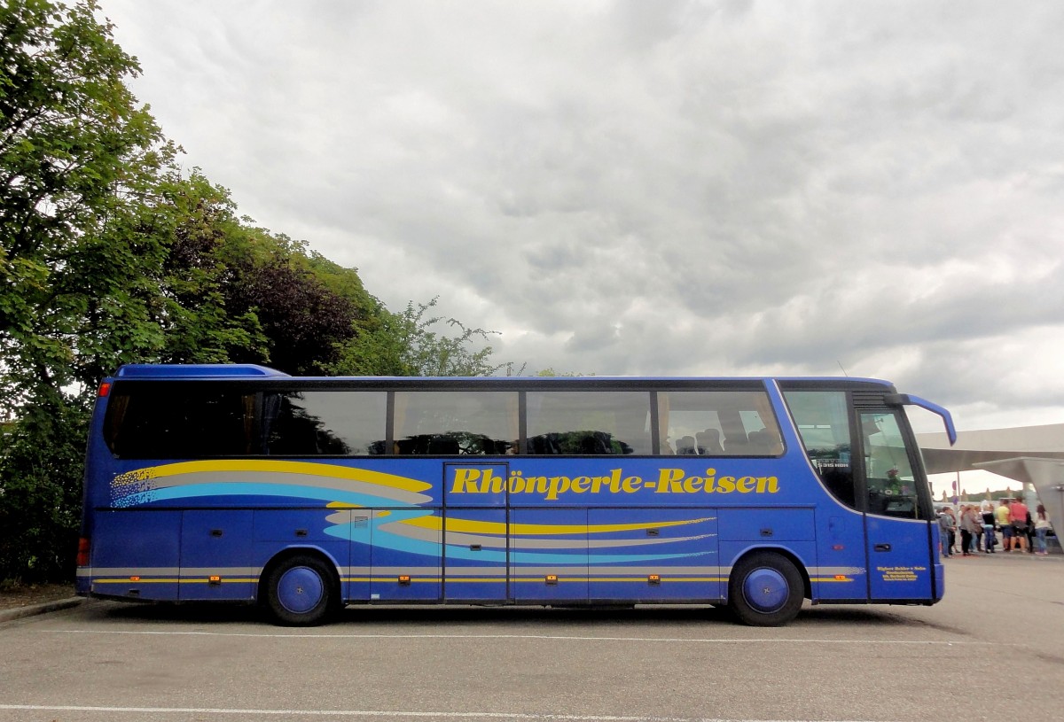 SETRA 315 HDH von WIGBERT DEHLER & SOHN  Rhnperle  am 27.6.2013 in Krems an der Donau.