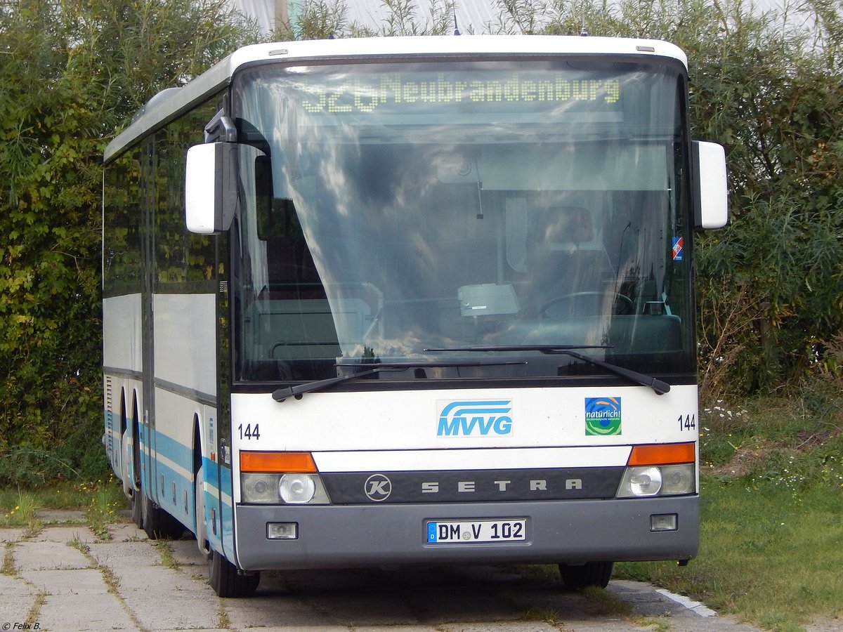 Setra 319 UL der MVVG in Neubrandenburg.