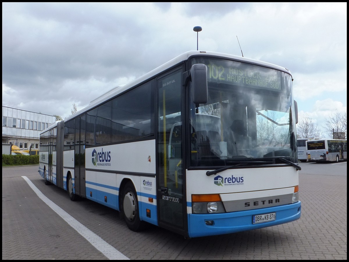 Setra 321 UL von Regionalbus Rostock in Rostock.