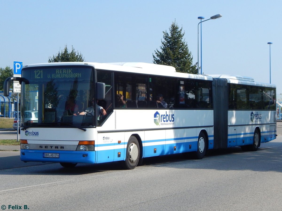 Setra 321 UL von Regionalbus Rostock in Rostock.