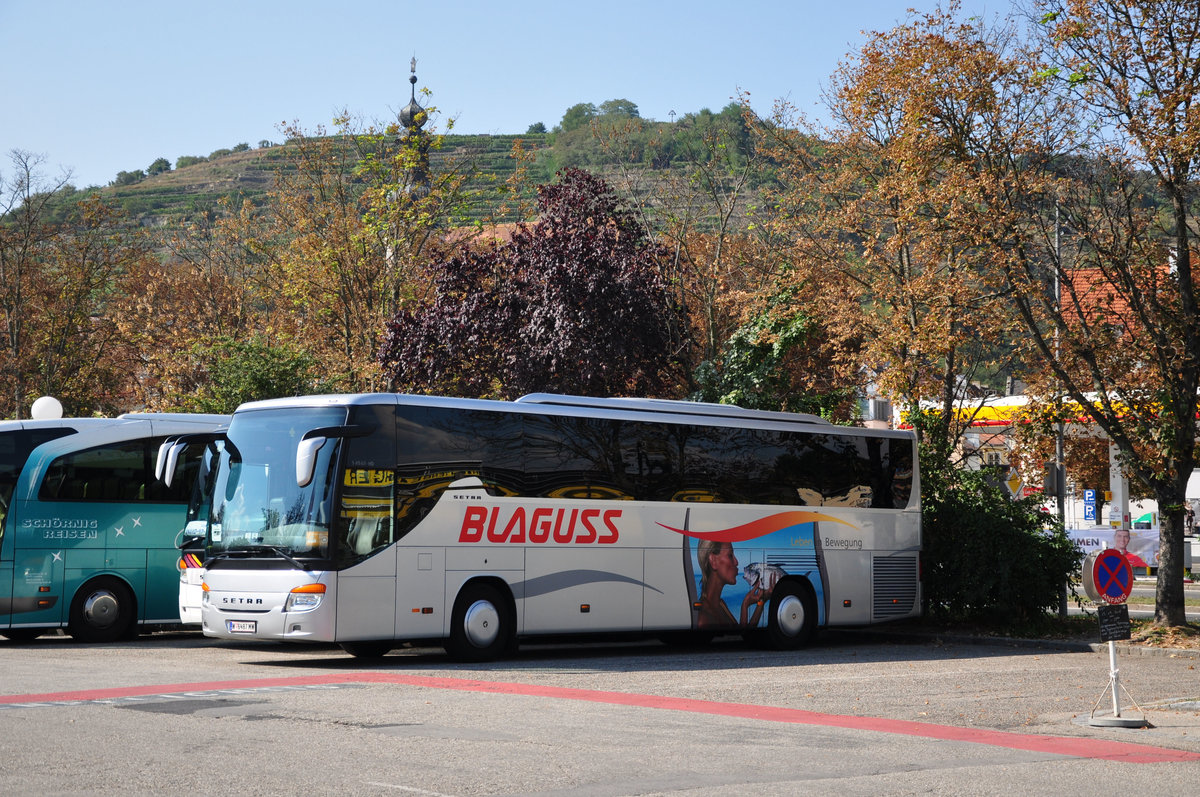 Setra 415 GT-HD von Blaguss Reisen aus �sterreich in Krems.