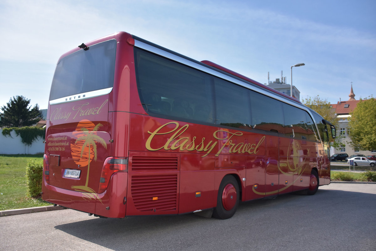 Setra 415 HD von Classy Travel aus �sterreich 2017 in Krems.
