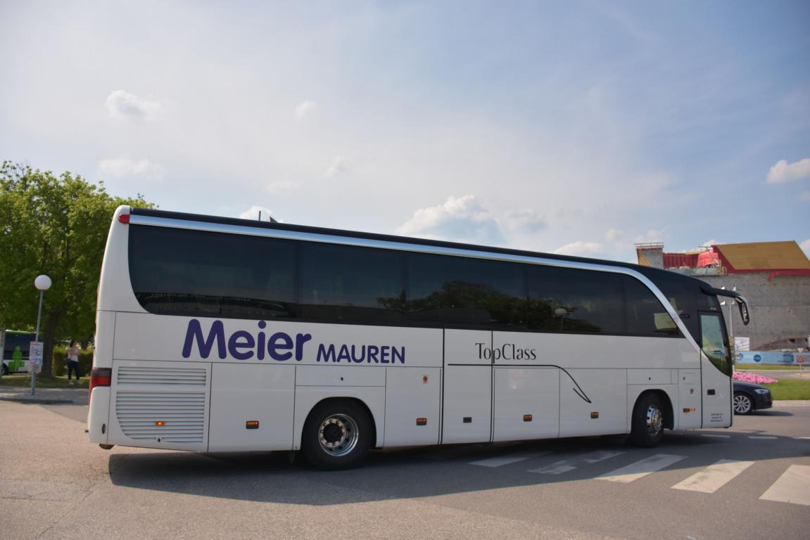 Setra 415 HD von Meier Reisen aus FL 2018 in Krems gesehen.