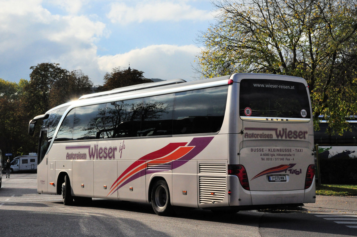 Setra 415 HD von Wieser Reisen aus �sterreich in Krems gesehen.