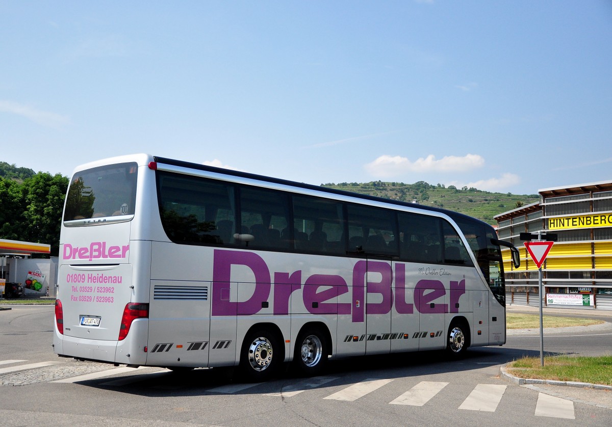 Setra 415 HDH von Dreler Reisen aus der BRD im Juni 2015 in Krems.