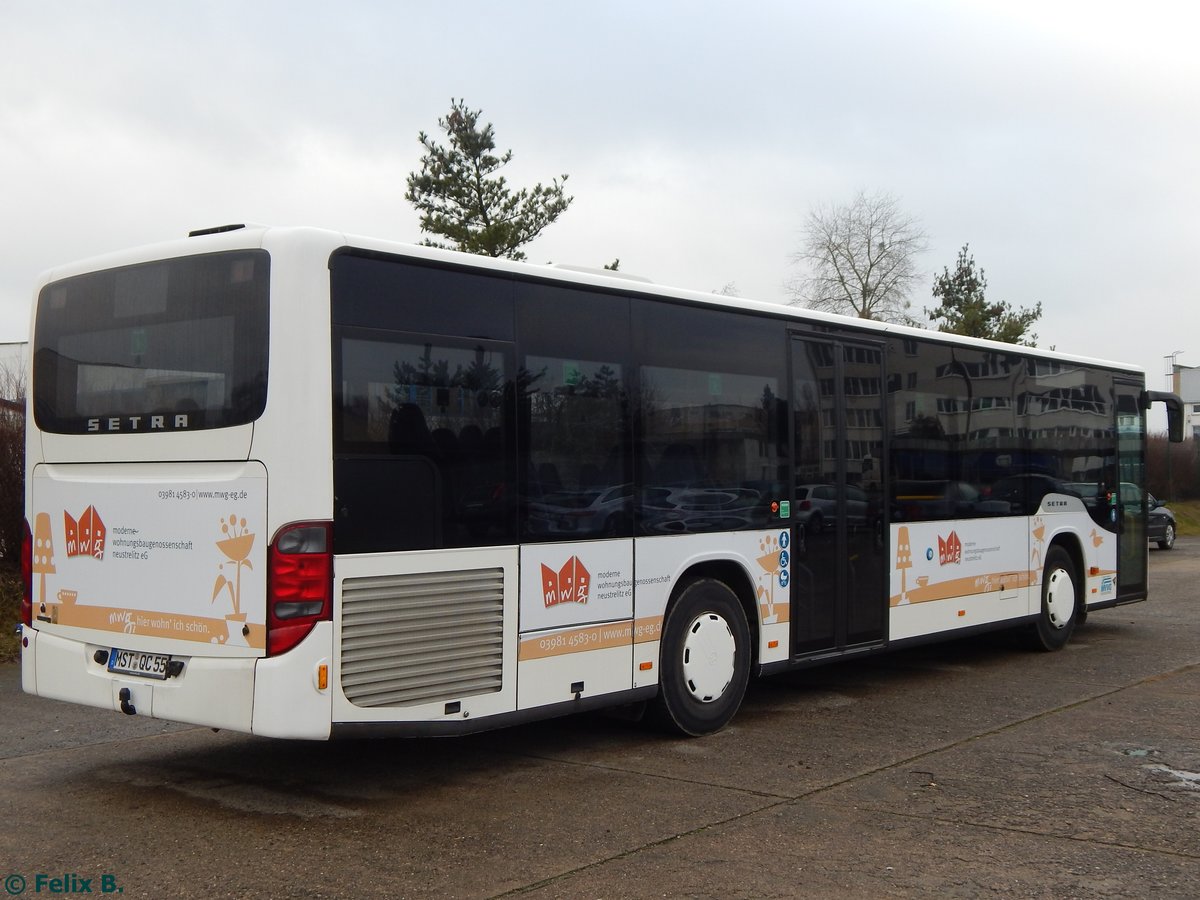 Setra 415 NF von Becker-Strelitz Reisen aus Deutschland in Neubrandenburg. 