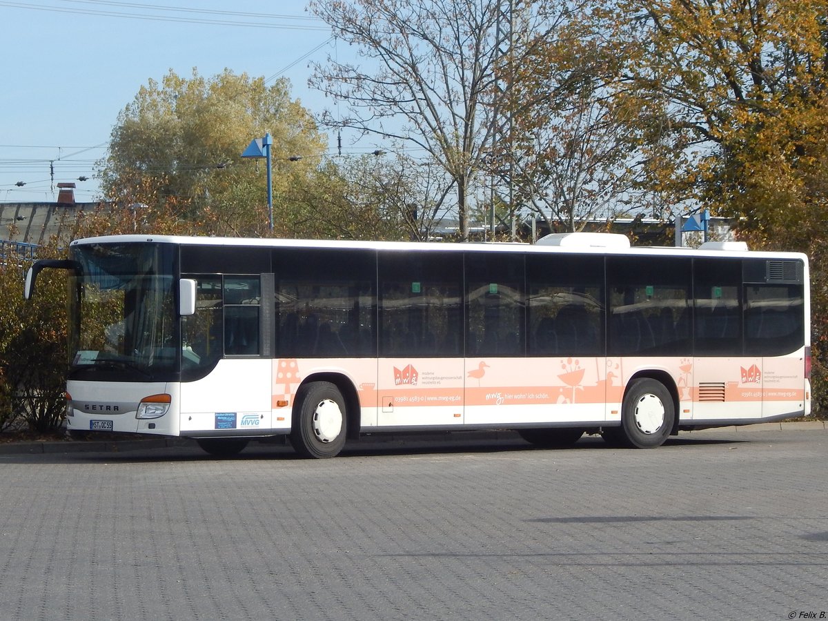 Setra 415 NF von Becker-Strelitz Reisen aus Deutschland in Neubrandenburg. 