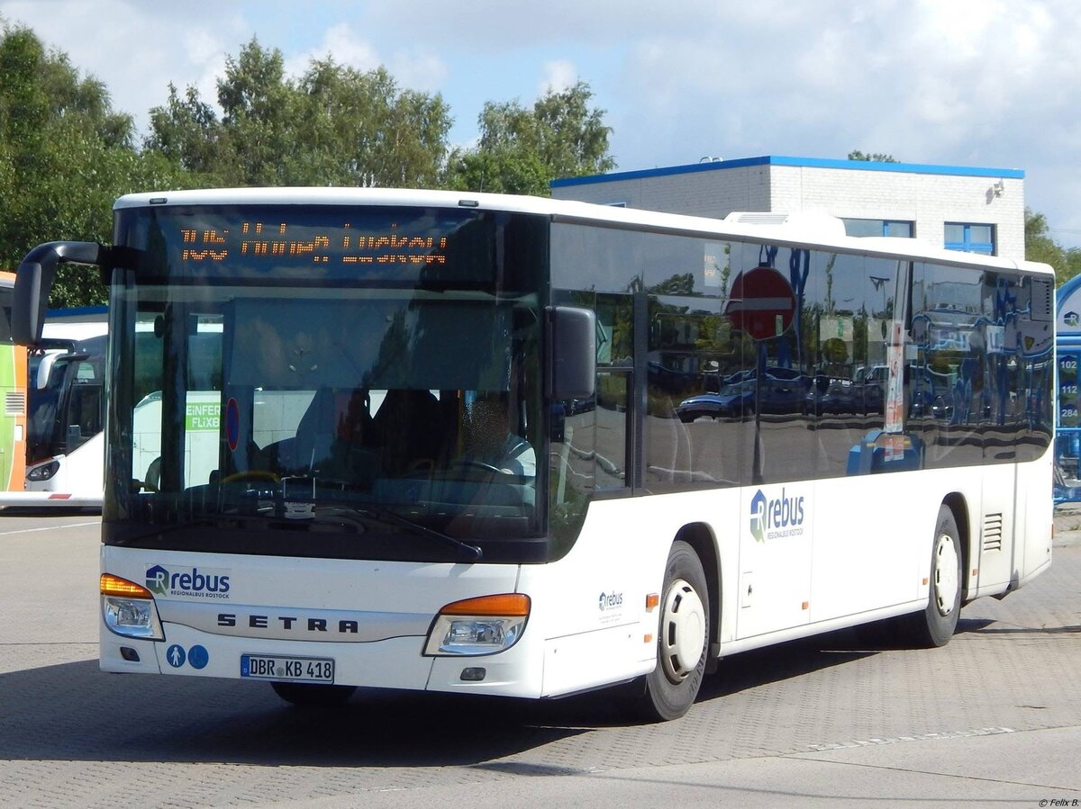 Setra 415 NF von Regionalbus Rostock in Rostock.