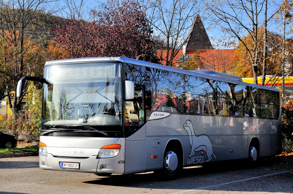Setra 415 UL  Wieselbus  Linienbus vom Land N.�. im Okt. 2013 in Krems.