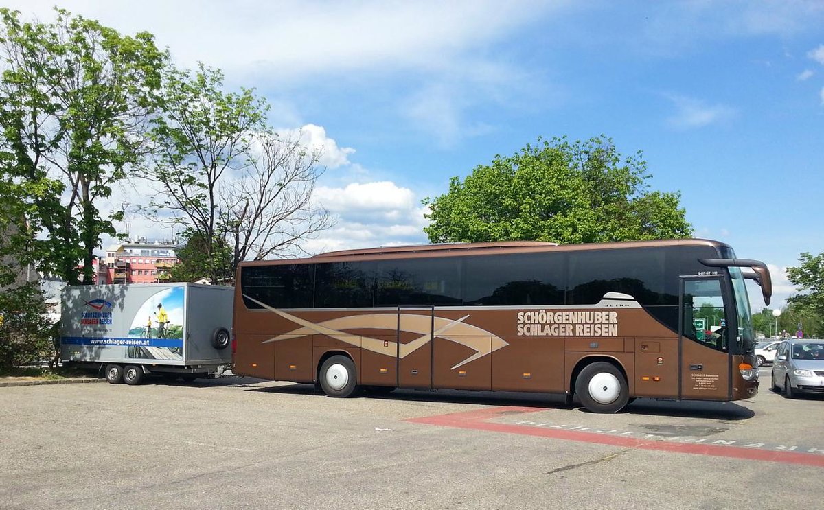 Setra 4156 GT von Schlager Busreisen aus �sterreich 05/2018 in Krems.