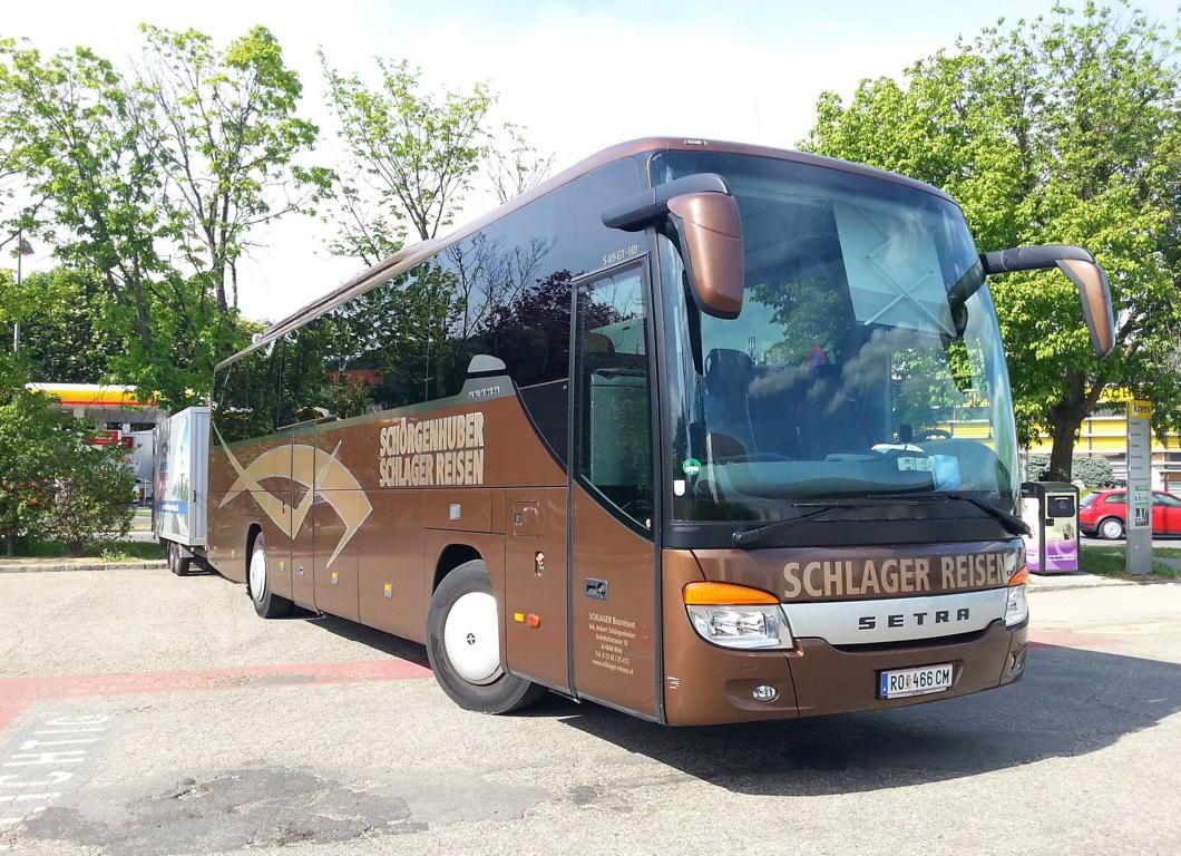 Setra 4156 GT von Schlager Busreisen aus �sterreich 05/2018 in Krems.