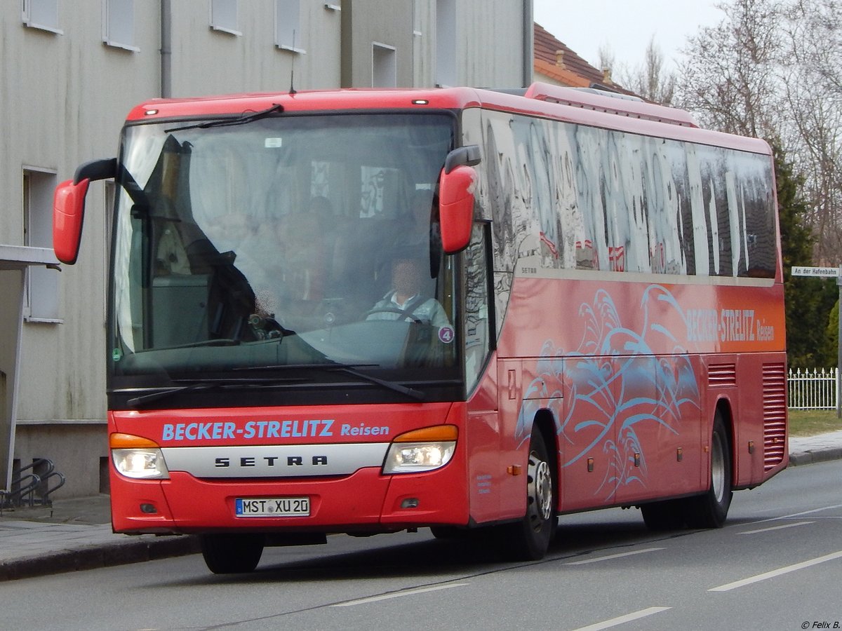 Setra 416 GT-HD von Becker-Strelitz Reisen aus Deutschland in Sassnitz.