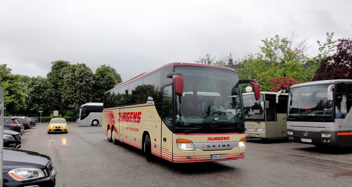 Setra 416 GT-HD von Jrgens Reisen aus der BRD in Krems gesehen.