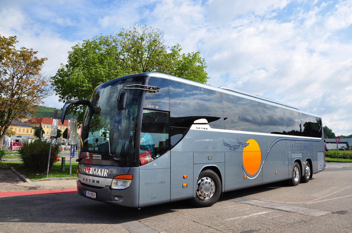 Setra 416 GT-HD von Weiermair Reisen aus �sterreich in Krems gesehen.