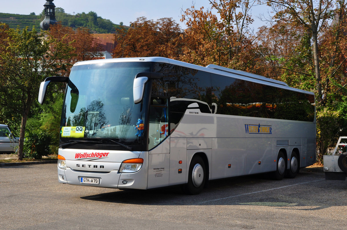 Setra 416 GT-HD von Wollschl�ger Reisen aus der BRD in Krems.