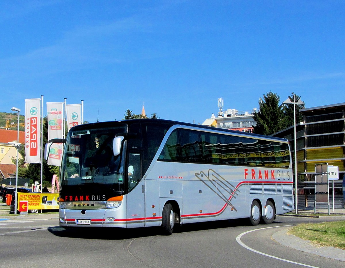 Setra 416 HDH von Frank Reisen/�sterreich im Oktober 2013 in Krems unterwegs.