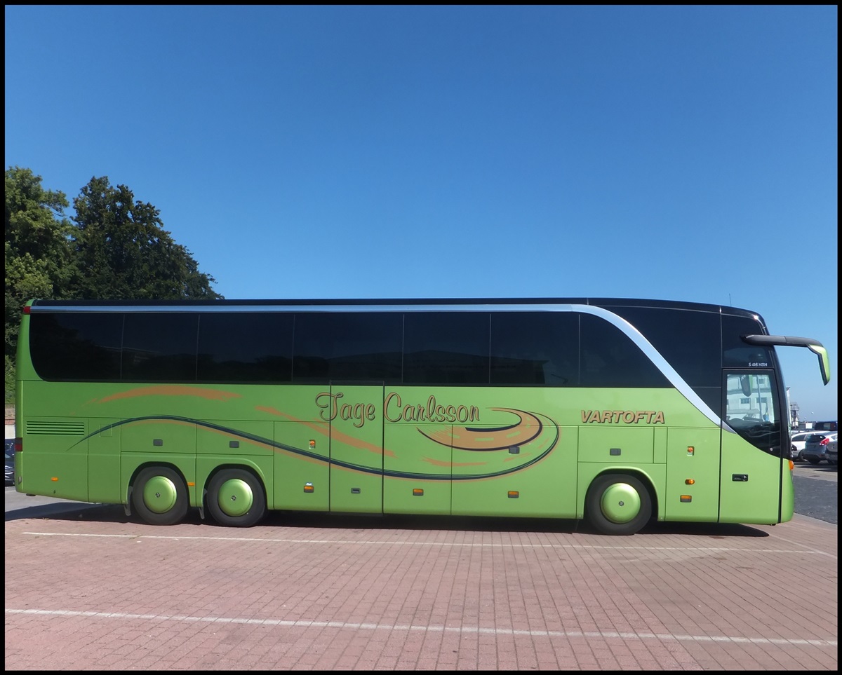 Setra 416 HDH von Vartofta aus Schweden im Stadthafen Sassnitz.