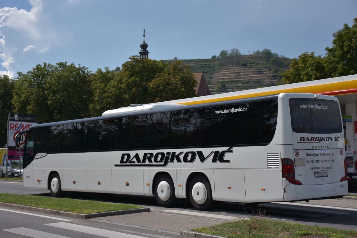 Setra 419 UL von Darojkovic Reisen aus hr. 2017 in Krems.