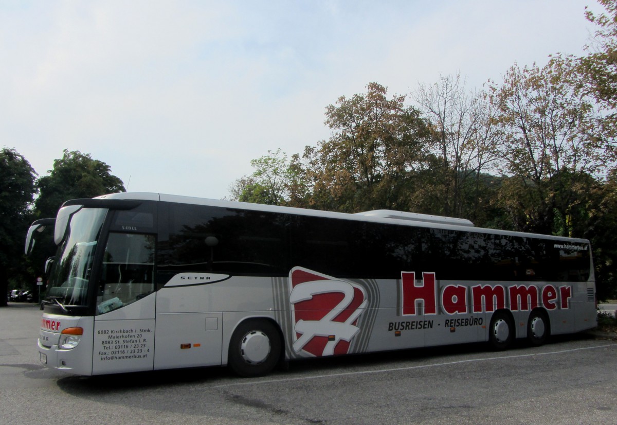 SETRA 419 UL vom Reiseb�ro HAMMER aus �sterreich im September 2013 in Krems gesehen.