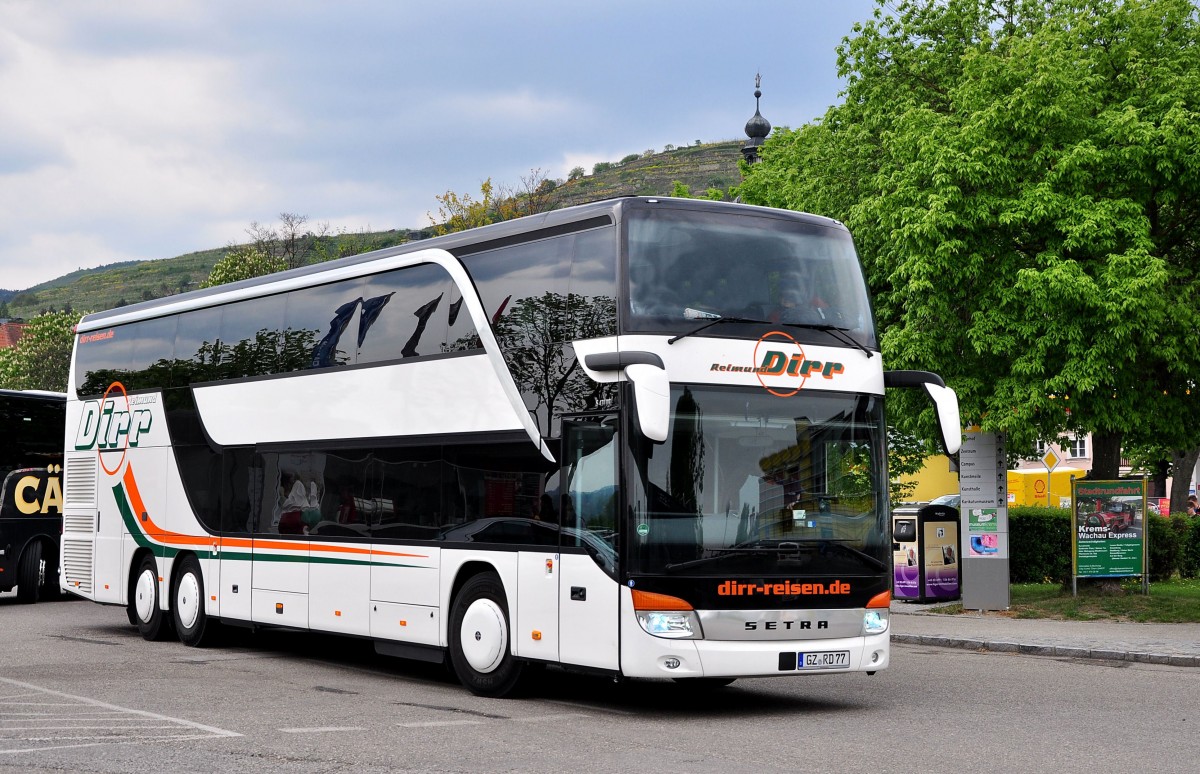 Setra 431 DT von Dirr Reisen aus der BRD im Mai 2015 in Krems gesehen.