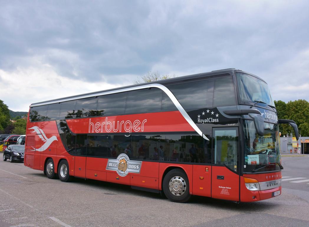 Setra 431 DT von Herburger Reisen aus �sterreich 2017 in Krems.
