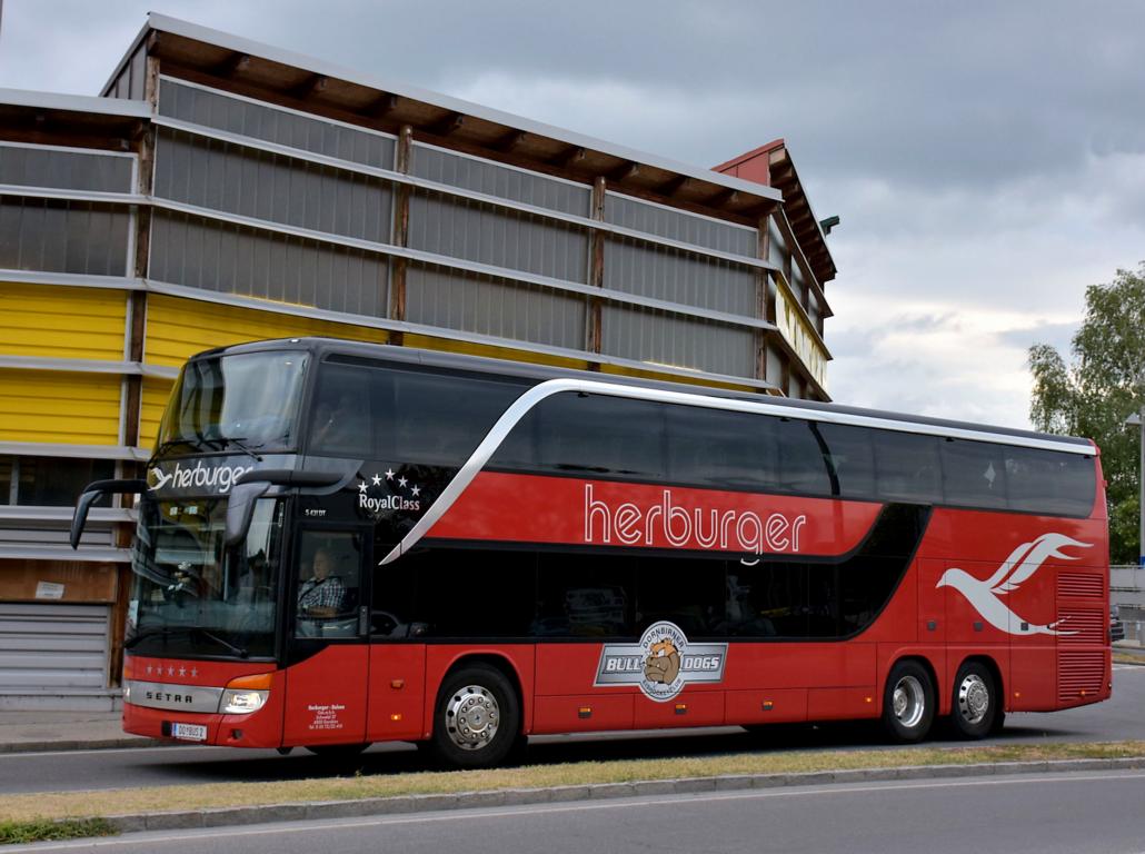 Setra 431 DT von Herburger Reisen aus �sterreich 2017 in Krems.