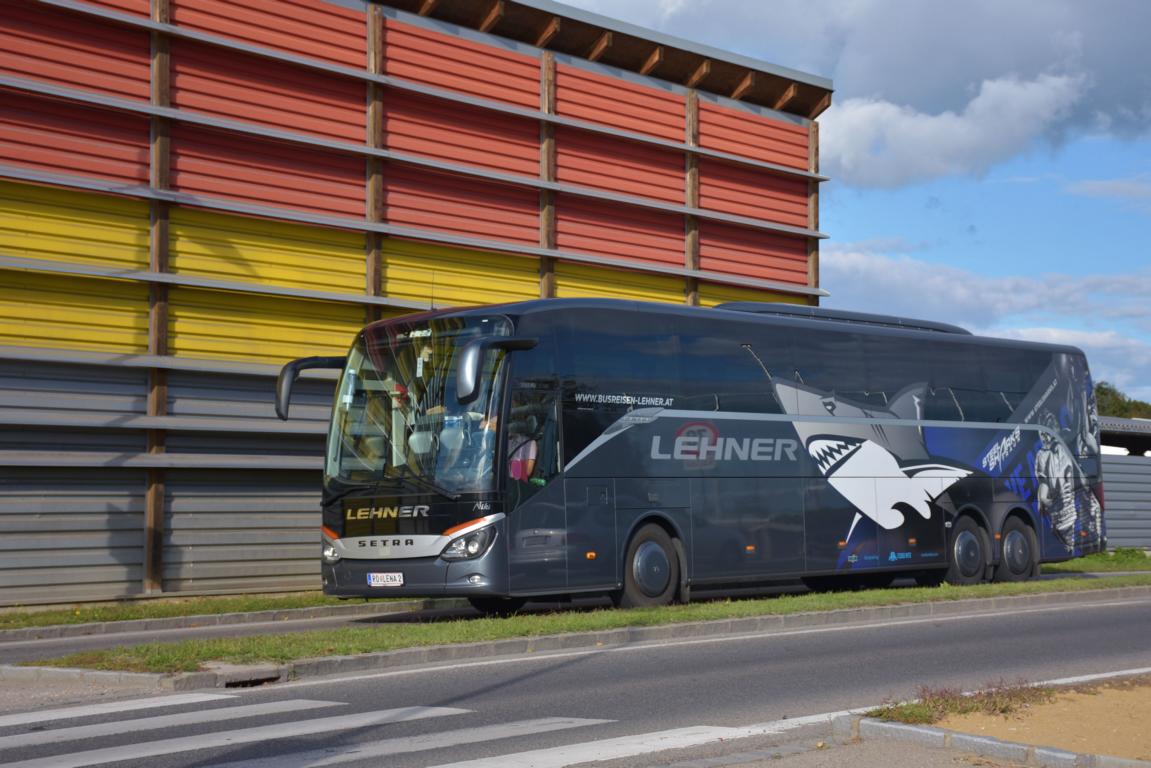 Setra 500er-Serie von Lehner Reisen aus �sterreich 10/2017 in Krems.