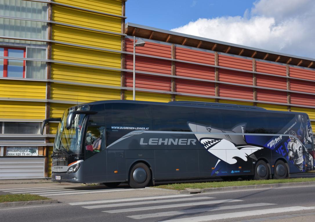 Setra 500er-Serie von Lehner Reisen aus �sterreich 10/2017 in Krems.