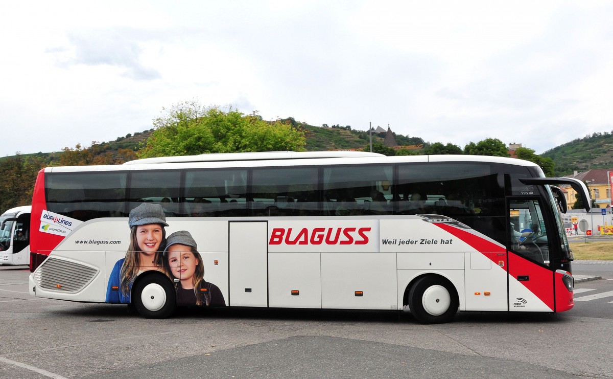 Setra 515 HD von Blaguss Reisen aus �sterreich in Krems unterwegs.