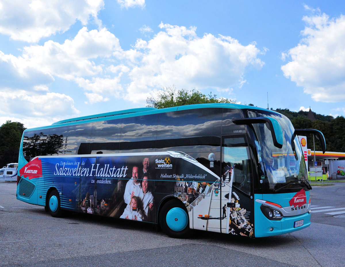 Setra 515 HD von Kastler Reisen-Reiseb�ro aus �sterreich in Krems gesehen.