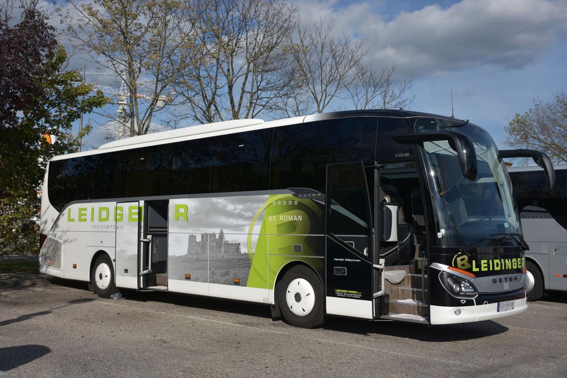 Setra 515 HD von Leidinger Reisen aus �sterreich 10/2017 in Krems.