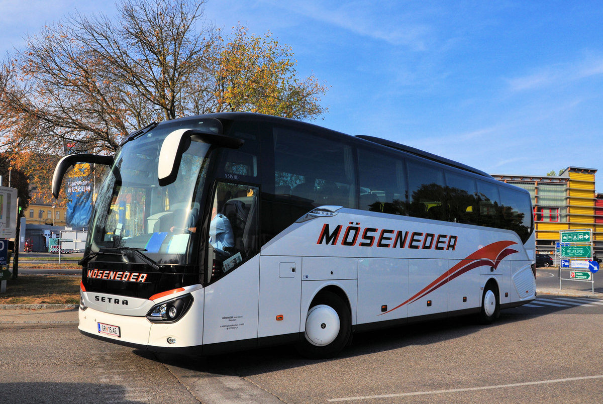 Setra 515 HD von M�seneder Reisen aus �sterreich in Krems.