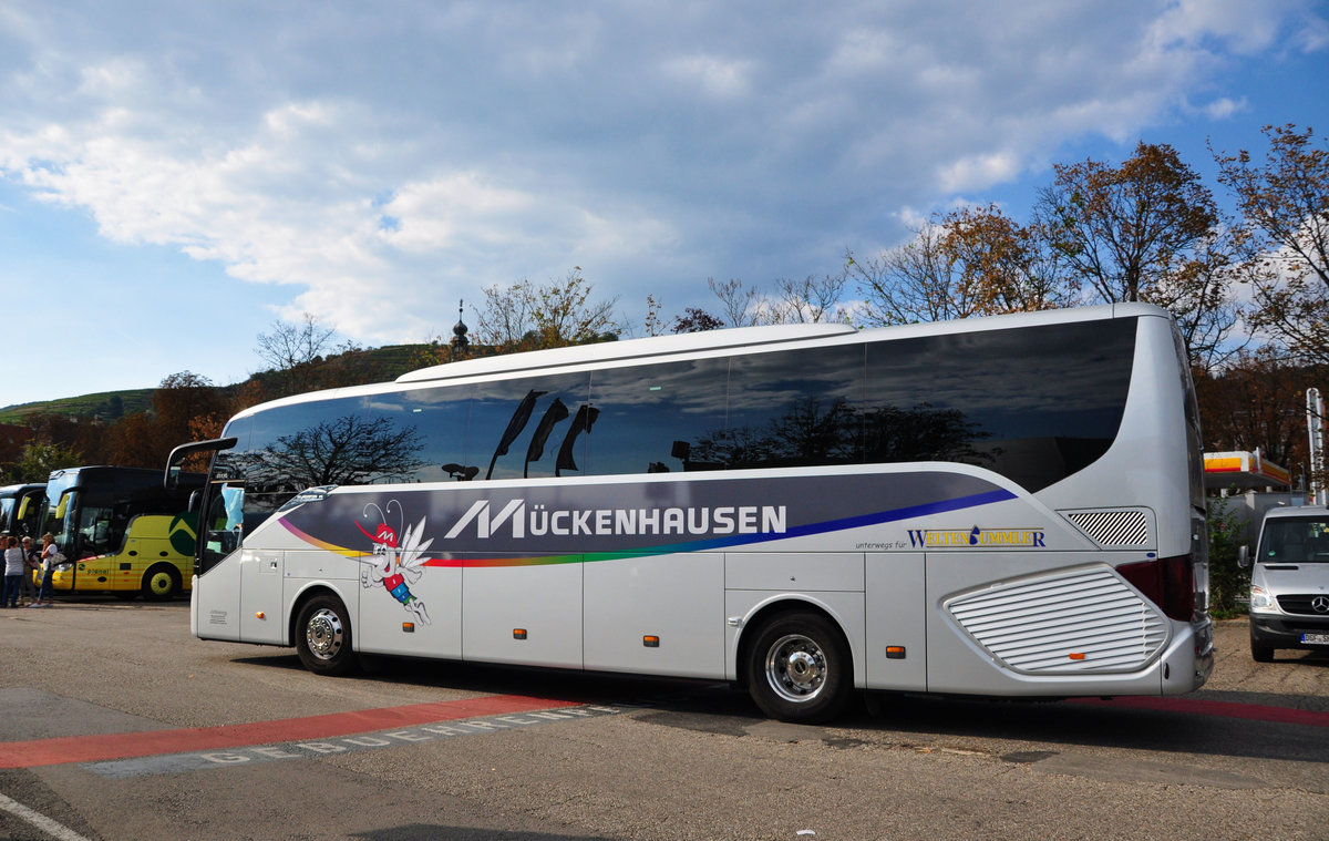 Setra 515 HD von M�ckenhausen Reisen aus der BRD in Krems.