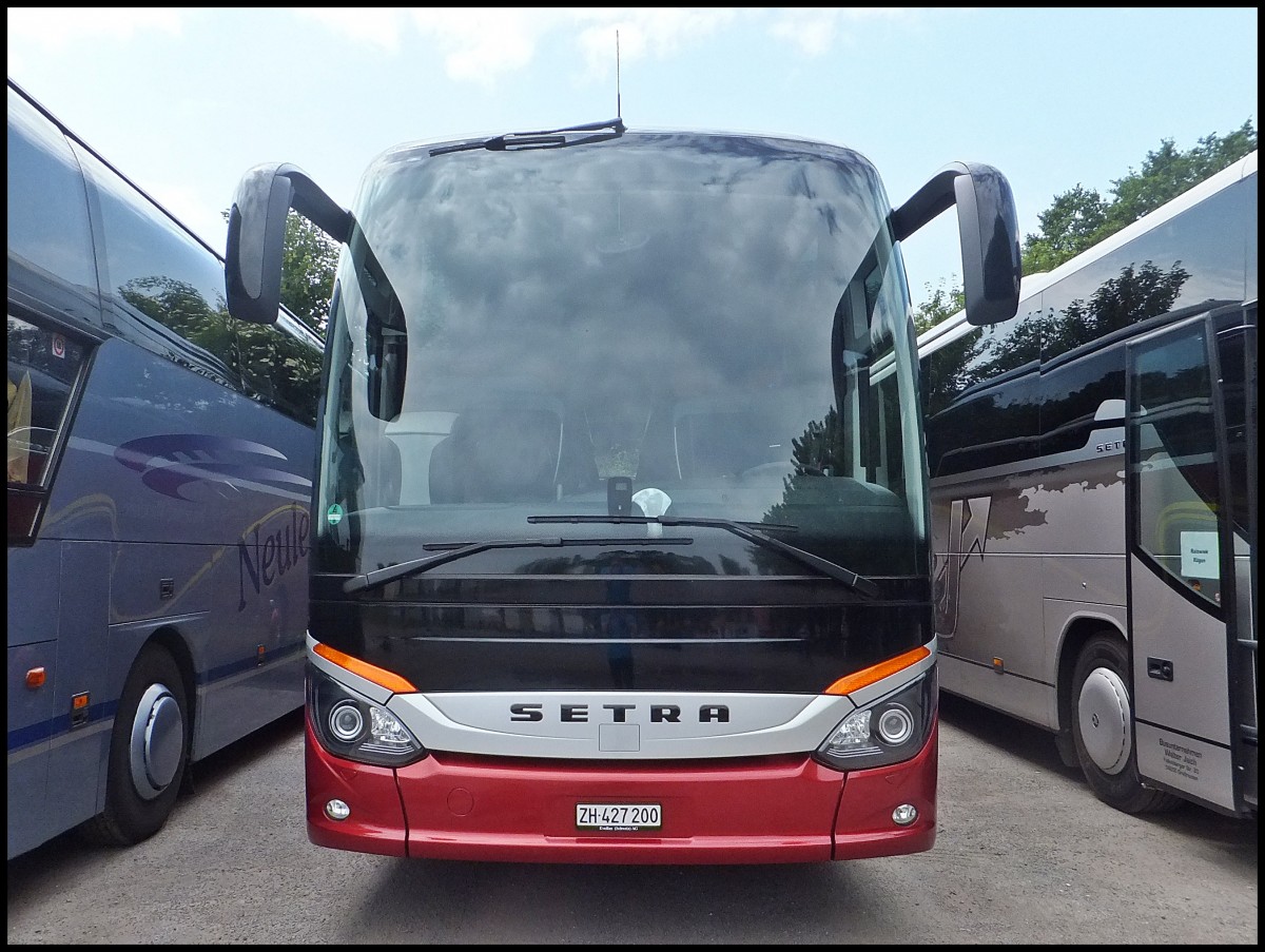 Setra 515 HD Vorf�hrwagen aus der Schweiz in Binz.