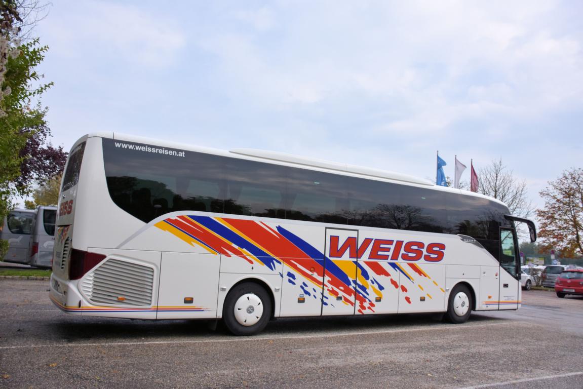 Setra 515 HD von Weiss Reisen aus sterreich 2017 in Krems.